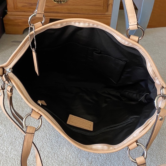 NWOT Coach Purse - Picture 3 of 3